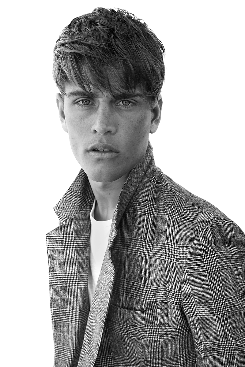 Tomas V.